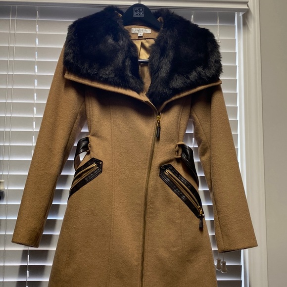 Faux fur coat size 0 beige - Picture 3 of 10